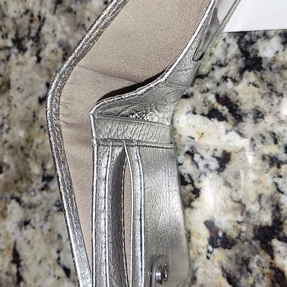 Brahmin Jane Bifold Wallet Silver Duchess - Picture 8 of 14